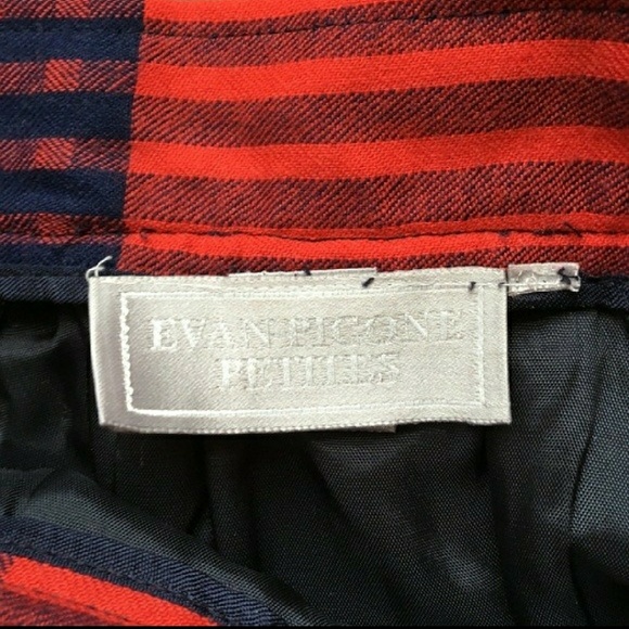 Vintage Evan Picone, Petite, Wool, Pleated Skirt - Picture 4 of 4